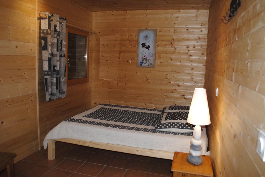Apartamento La Joubarde Lanslevillard Habitación foto